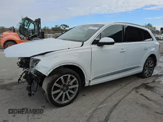 2018 Audi Q7 Premium Plus with VIN WA1LHAF79JD055096, listed as a Copart auction lot 88656305 with 65,452 mi miles and Clean Title. Bid and sale history available at carsss.com. Image 1.