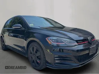 2019 Volkswagen GTI S z VIN 3VW5T7AU5KM014139, wystawiony jako Copart lot #58631125 z przebiegiem 85 548 mil mil oraz Czysty tytuł • Clean title. Historia ofert i sprzedaży dostępna na DreamBid. Obrazek 1.