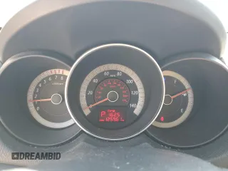 2010 Kia Forte EX z VIN KNAFU4A20A5142825, wystawiony jako Copart lot #74530694 z przebiegiem 125 961 mil mil oraz Szkoda całkowita • Salvage title. Historia ofert i sprzedaży dostępna na DreamBid. Obrazek 9.