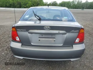 2005 Hyundai Accent GLS with VIN KMHCG35C15U342811, listed as a Copart auction lot 54855705 with 39,299 mi miles and Clean Title. Bid and sale history available at carsss.com. Image 6.