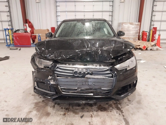 2019 Audi A4 Premium with VIN WAUGMAF41KN004998, listed as a IAAI auction lot 41396015 with 31,438 mi miles. Bid and sale history available at carsss.com. Image 6.