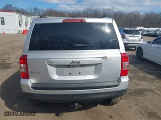 2012 Jeep Patriot Sport with VIN 1C4NJRBB9CD661724, listed as a IAAI auction lot 41704207 with 169,665 mi miles. Bid and sale history available at carsss.com. Image 16.