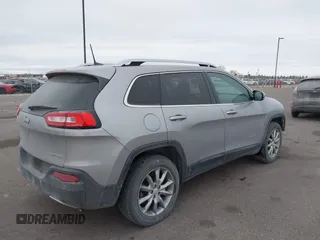 2018 Jeep Cherokee Limited with VIN 1C4PJMDB6JD521944, listed as a IAAI auction lot 41427985 with 120,245 mi miles. Bid and sale history available at carsss.com. Image 4.