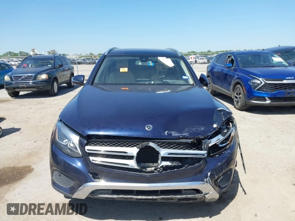 2019 Mercedes-Benz GLC 300 with VIN WDC0G4JB2KV183985, listed as a IAAI auction lot 42004134 with Not provided miles and . Bid and sale history available at DreamBid. Image 12.