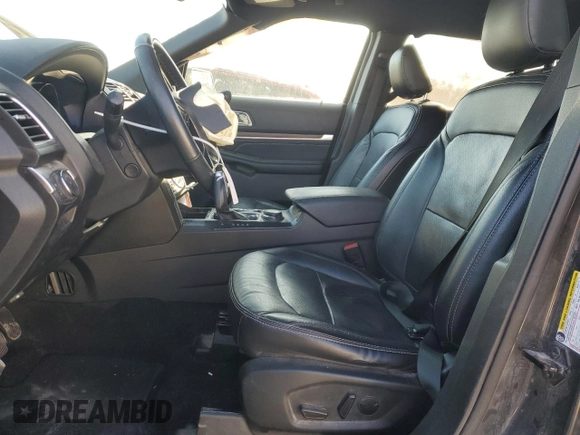 2019 Ford Explorer Limited with VIN 1FM5K8FH1KGB15899, listed as a Copart auction lot 82613044 with 130,417 mi miles and Salvage Title. Bid and sale history available at carsss.com. Image 7.