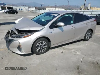 2017 Toyota Prius Plus with VIN JTDKARFP2H3059219, listed as a Copart auction lot 59822955 with 110,074 mi miles and Salvage title. Bid and sale history available at DreamBid. Image 1.