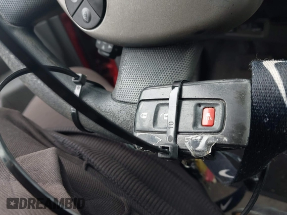 2009 Toyota Prius z VIN JTDKB20U697876514, wystawiony jako IAAI lot #41933686 z przebiegiem 189 430 mil mil oraz . Historia ofert i sprzedaży dostępna na DreamBid. Obrazek 11.