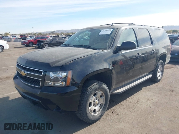 2013 Chevrolet Suburban LS with VIN 1GNSKHE71DR332335, listed as a IAAI auction lot 41408949 with 167,860 mi miles. Bid and sale history available at carsss.com. Image 17.
