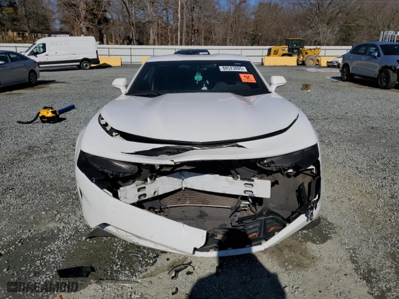 2021 Chevrolet Camaro 1LT with VIN 1G1FB1RX4M0119260, listed as a Copart auction lot 88523895 with 81,386 mi miles and Salvage Title. Bid and sale history available at carsss.com. Image 5.