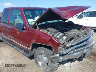 1998 Chevrolet Silverado 1500 with VIN 2GCEK19RXW1194136, listed as a IAAI auction lot 42111257 with 164,499 mi miles and . Bid and sale history available at DreamBid. Image 6.