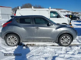 2011 Nissan Juke SL with VIN JN8AF5MV9BT023983, listed as a IAAI auction lot 41399178 with 161,157 mi miles. Bid and sale history available at carsss.com. Image 13.