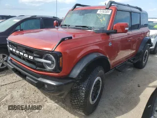 2023 Ford Bronco with VIN 1FMDE5DH3PLB10433, listed as a Copart auction lot 75192504 with 8,275 mi miles and Salvage Title. Bid and sale history available at DreamBid. Image 1.