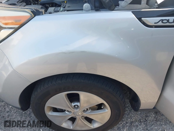 2016 Kia Soul z VIN KNDJN2A26G7839492, wystawiony jako IAAI lot #42211779 z przebiegiem 179 190 mil mil oraz . Historia ofert i sprzedaży dostępna na DreamBid. Obrazek 6.