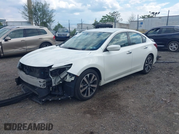 2017 Nissan Altima SR z VIN 1N4AL3AP5HC193030, wystawiony jako IAAI lot #42230730 z przebiegiem 93 001 mil mil oraz . Historia ofert i sprzedaży dostępna na DreamBid. Obrazek 2.