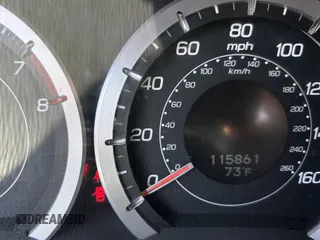 2009 Acura TSX z VIN JH4CU26609C035625, wystawiony jako IAAI lot #42440264 z przebiegiem 115 861 mil mil oraz . Historia ofert i sprzedaży dostępna na DreamBid. Obrazek 7.