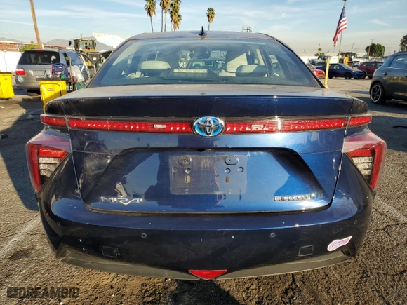 2019 Toyota Mirai with VIN JTDBVRBD6KA007045, listed as a Copart auction lot 78353843 with 30,497 mi miles. Bid and sale history available at carsss.com. Image 6.