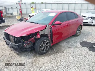 2021 Kia Forte LXS z VIN 3KPF24AD2ME361269, wystawiony jako IAAI lot #42031744 z przebiegiem 100 000 mil mil oraz . Historia ofert i sprzedaży dostępna na DreamBid. Obrazek 2.