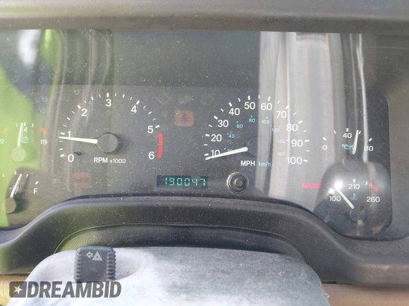 1998 Jeep Wrangler SE with VIN 1J4FY29P5WP793305, listed as a IAAI auction lot 42653372 with 190,047 mi miles and . Bid and sale history available at DreamBid. Image 7.
