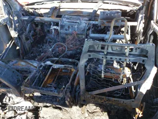 2017 Ram 2500 Tradesman z VIN 3C6UR5HJ9HG719988, wystawiony jako Copart lot #58069794 z przebiegiem Nie podano mil oraz Nie do naprawy • Non repairable. Historia ofert i sprzedaży dostępna na DreamBid. Obrazek 8.