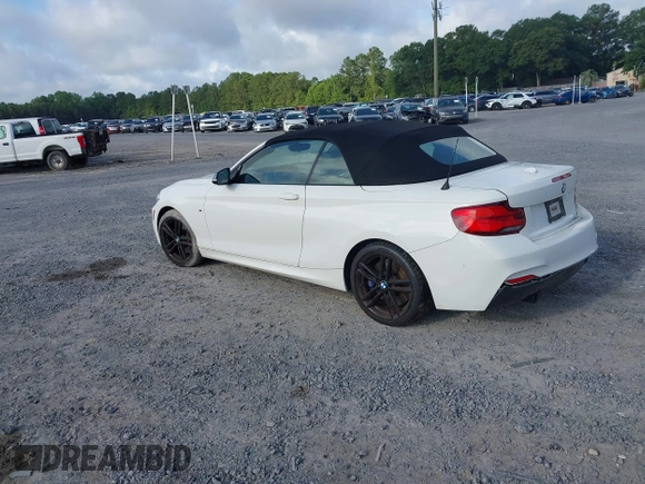2019 BMW 2 Series M240i z VIN WBA2N1C5XKVC28584, wystawiony jako IAAI lot #42492516 z przebiegiem 24 062 mil mil oraz . Historia ofert i sprzedaży dostępna na DreamBid. Obrazek 3.