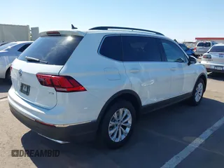 2018 Volkswagen Tiguan SEL с VIN 3VV3B7AX4JM156909, выставлен на аукционе IAAI как лот 42565869 с пробегом 60 886 миль миль и . История ставок и продаж доступна на DreamBid. Изображение 4.