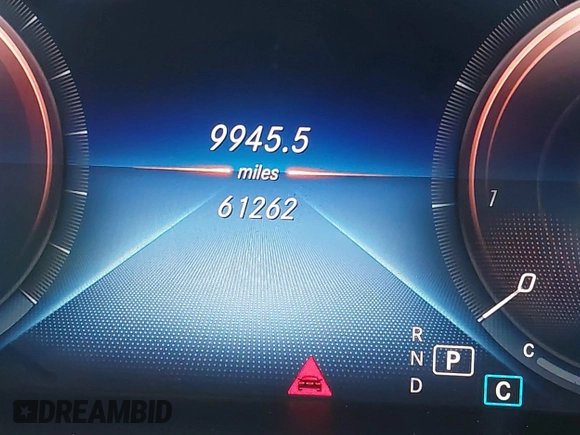 2019 Mercedes-Benz C C 300 with VIN 55SWF8EB3KU320806, listed as a IAAI auction lot 41983005 with 61,262 mi miles. Bid and sale history available at carsss.com. Image 15.