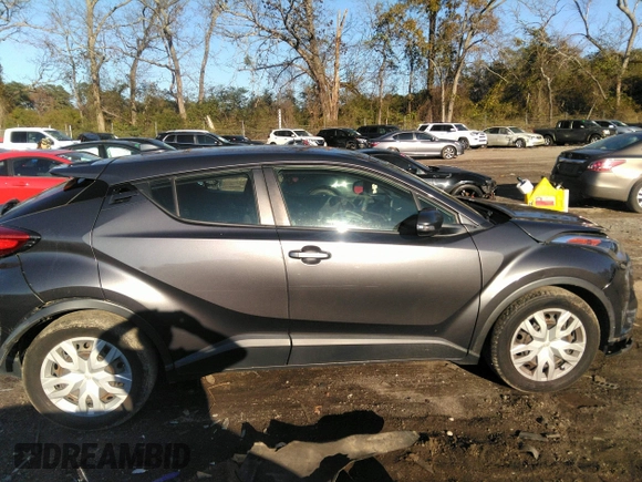 2019 Toyota C-HR XLE with VIN JTNKHMBX3K1034591, listed as a IAAI auction lot 40971538 with 135,200 mi miles. Bid and sale history available at carsss.com. Image 13.
