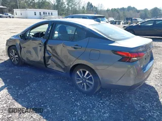 2021 Nissan Versa SV with VIN 3N1CN8EV4ML885218, listed as a IAAI auction lot 41717018 with 71,864 mi miles. Bid and sale history available at carsss.com. Image 3.