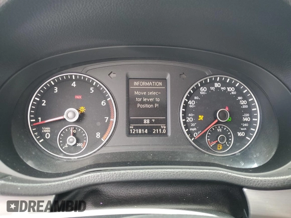 2014 Volkswagen Passat SE z VIN 1VWBT7A34EC077166, wystawiony jako Copart lot #57835415 z przebiegiem 121 814 mil mil oraz Szkoda całkowita • Salvage title. Historia ofert i sprzedaży dostępna na DreamBid. Obrazek 9.