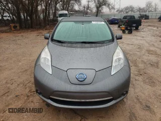 2015 Nissan LEAF SV with VIN 1N4AZ0CPXFC330745, listed as a Copart auction lot 71260442 with 77,152 mi miles. Bid and sale history available at carsss.com. Image 5.