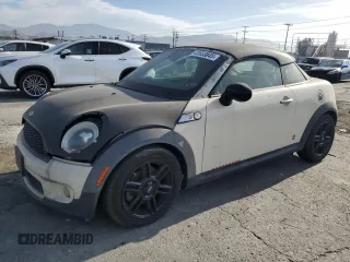 2013 MINI Coupe S with VIN WMWSX3C55DT772606, listed as a Copart auction lot 43653845 with 39,474 mi miles and Clean Title. Bid and sale history available at DreamBid. Image 1.