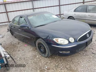 2007 Buick LaCrosse CXS with VIN 2G4WE587X71145017, listed as a IAAI auction lot 41883190 with 207,547 mi miles. Bid and sale history available at carsss.com. Image 1.