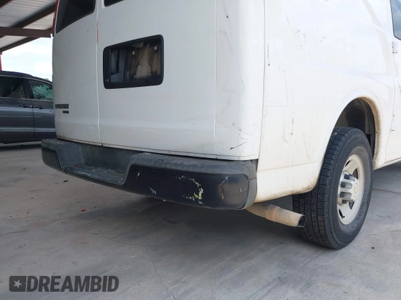 2013 Chevrolet Express Cargo Van with VIN 1GCWGFBAXD1168680, listed as a IAAI auction lot 42113126 with 162,376 mi miles. Bid and sale history available at carsss.com. Image 19.