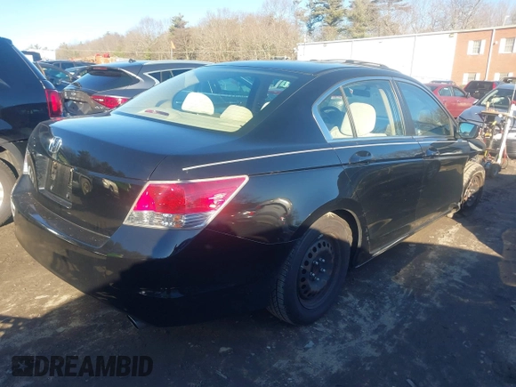 2010 Honda Accord LX z VIN 1HGCP2F36AA170169, wystawiony jako IAAI lot #41181657 z przebiegiem 100 613 mil mil oraz . Historia ofert i sprzedaży dostępna na DreamBid. Obrazek 4.