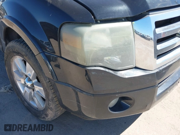 2011 Ford Expedition Limited with VIN 1FMJU1K52BEF12111, listed as a IAAI auction lot 41707499 with 237,517 mi miles. Bid and sale history available at carsss.com. Image 17.