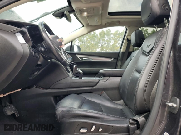 2019 Cadillac XT5 Luxury FWD with VIN 1GYKNCRS4KZ124331, listed as a Copart auction lot 44056455 with 66,449 mi miles and Salvage Title. Bid and sale history available at DreamBid. Image 7.