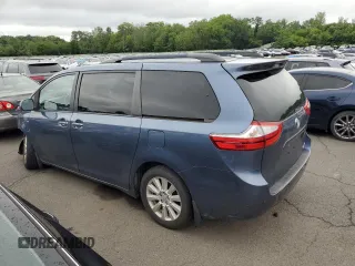 2017 Toyota Sienna XLE with VIN 5TDDZ3DC8HS166630, listed as a Copart auction lot 63404205 with 93,018 mi miles and Salvage title. Bid and sale history available at DreamBid. Image 2.