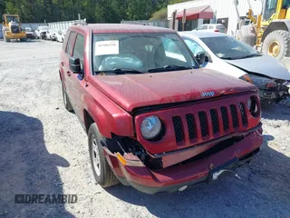 2015 Jeep Patriot Altitude z VIN 1C4NJRBB9FD268780, wystawiony jako IAAI lot #40386558 z przebiegiem 85 756 mil mil oraz . Historia ofert i sprzedaży dostępna na DreamBid. Obrazek 1.