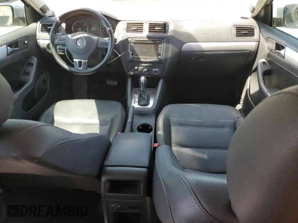 2012 Volkswagen Jetta TDI with VIN 3VWLL7AJ4CM325799, listed as a Copart auction lot 61835265 with 153,404 mi miles and Salvage title. Bid and sale history available at DreamBid. Image 8.