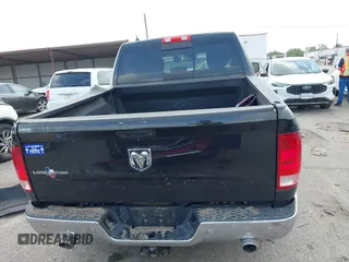 2016 Ram 1500 Big Horn z VIN 1C6RR6LT4GS148390, wystawiony jako IAAI lot #41945800 z przebiegiem 89 331 mil mil oraz . Historia ofert i sprzedaży dostępna na DreamBid. Obrazek 16.