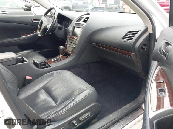 2012 Lexus ES with VIN JTHBK1EG5C2509247, listed as a IAAI auction lot 41808453 with 61,591 mi miles. Bid and sale history available at carsss.com. Image 5.