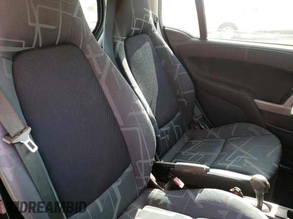 2008 Smart fortwo Pure с VIN WMEEJ31X68K099800, выставлен на аукционе Copart как лот 61967775 с пробегом Не указан миль и Чистый • Clean title. История ставок и продаж доступна на DreamBid. Изображение 10.