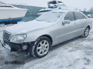 2004 Mercedes-Benz S-Class 5.0L with VIN WDBNG84J84A426875, listed as a IAAI auction lot 41608716 with 0 mi miles. Bid and sale history available at carsss.com. Image 2.