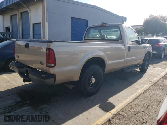 1999 Ford Super Duty F-250 XL with VIN 1FTNF20L3XED27810, listed as a Copart auction lot 80164574 with 162,996 mi miles and Clean Title. Bid and sale history available at carsss.com. Image 3.