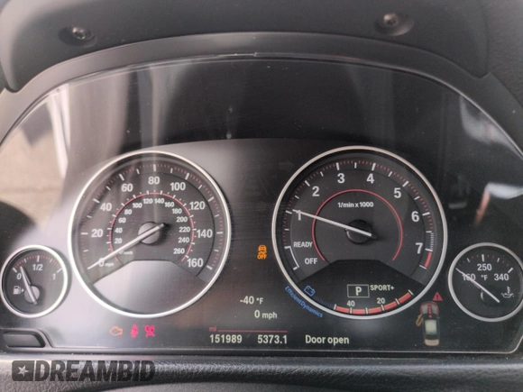 2016 BMW 3 Series 328i xDrive с VIN WBA8E3G55GNU04932, выставлен на аукционе Copart как лот 62412935 с пробегом 151 989 миль миль и Списание • Salvage title. История ставок и продаж доступна на DreamBid. Изображение 9.