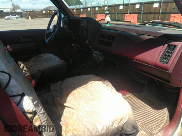 1988 Chevrolet Silverado 1500 with VIN 1GCDK14K5JZ330081, listed as a IAAI auction lot 42046482 with 74,166 mi miles and . Bid and sale history available at DreamBid. Image 5.
