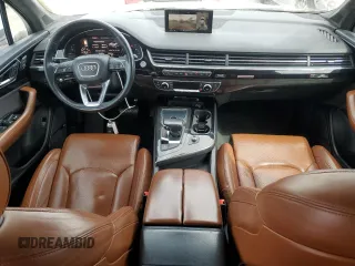 2019 Audi Q7 Prestige with VIN WA1VAAF72KD018406, listed as a Copart auction lot 49321975 with 134,333 mi miles and Salvage Title. Bid and sale history available at carsss.com. Image 8.