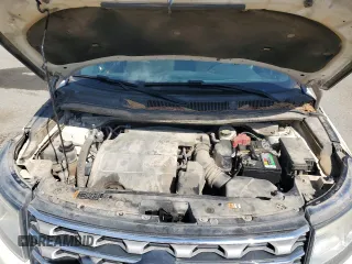 2017 Ford Explorer XLT с VIN 1FM5K8D83HGC80283, выставлен на аукционе Copart как лот 48674475 с пробегом 190 029 миль миль и Списание • Salvage title. История ставок и продаж доступна на DreamBid. Изображение 13.