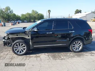 2016 Ford Explorer Limited with VIN 1FM5K8F83GGA46303, listed as a IAAI auction lot 41986126 with 137,068 mi miles. Bid and sale history available at carsss.com. Image 15.