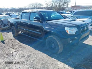 2012 Toyota Tacoma z VIN 3TMMU4FN4CM043080, wystawiony jako IAAI lot #41286588 z przebiegiem 182 893 mil mil oraz . Historia ofert i sprzedaży dostępna na DreamBid. Obrazek 1.